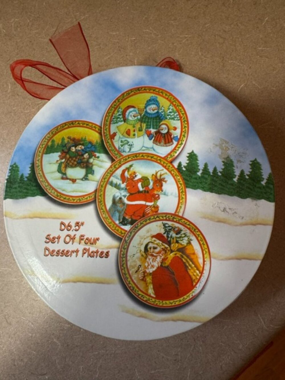 Set of four (4) Christmas dessert plates